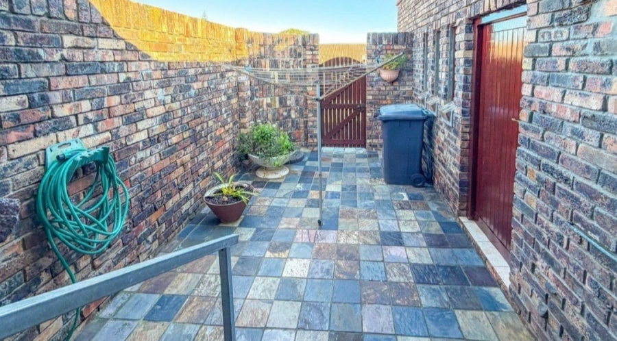 2 Bedroom Property for Sale in Gonubie Eastern Cape